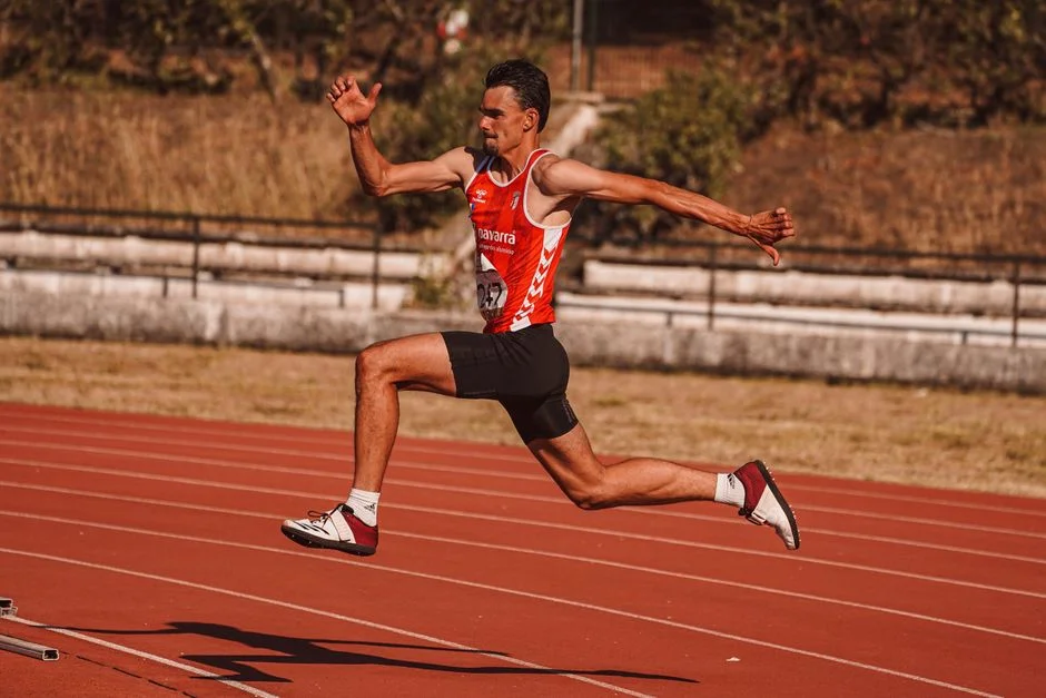 周冠宇主场站排位目标明确赛车升级包反馈成焦点